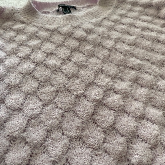 Forever 21 Sweater Fuzzy Lilac Medium - Picture 4 of 5